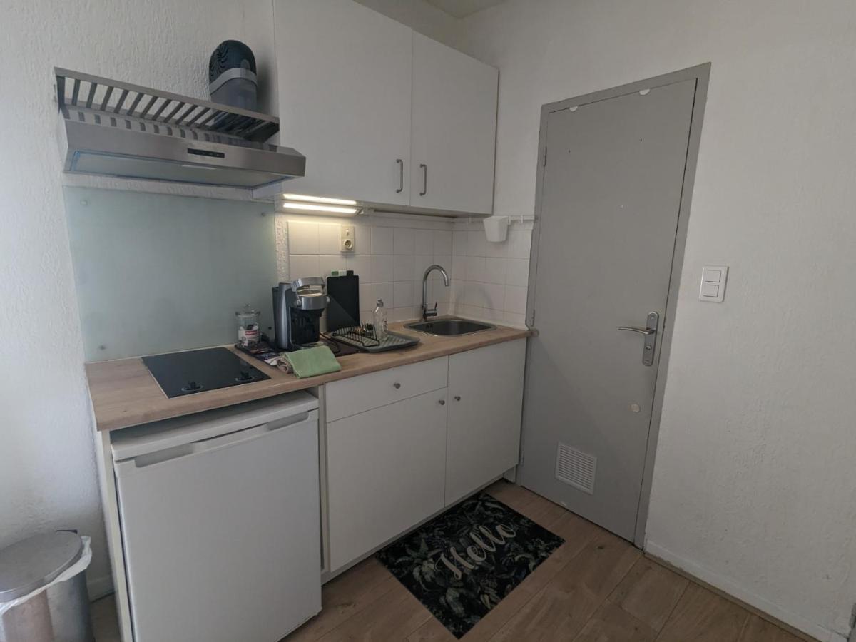 Studio Avec Parking Tout A Pied Et Calme Bandol Ngoại thất bức ảnh