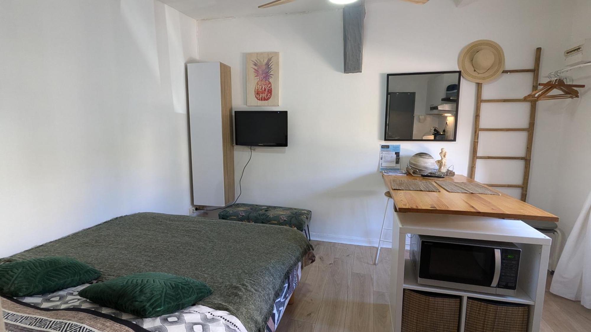 Studio Avec Parking Tout A Pied Et Calme Bandol Ngoại thất bức ảnh