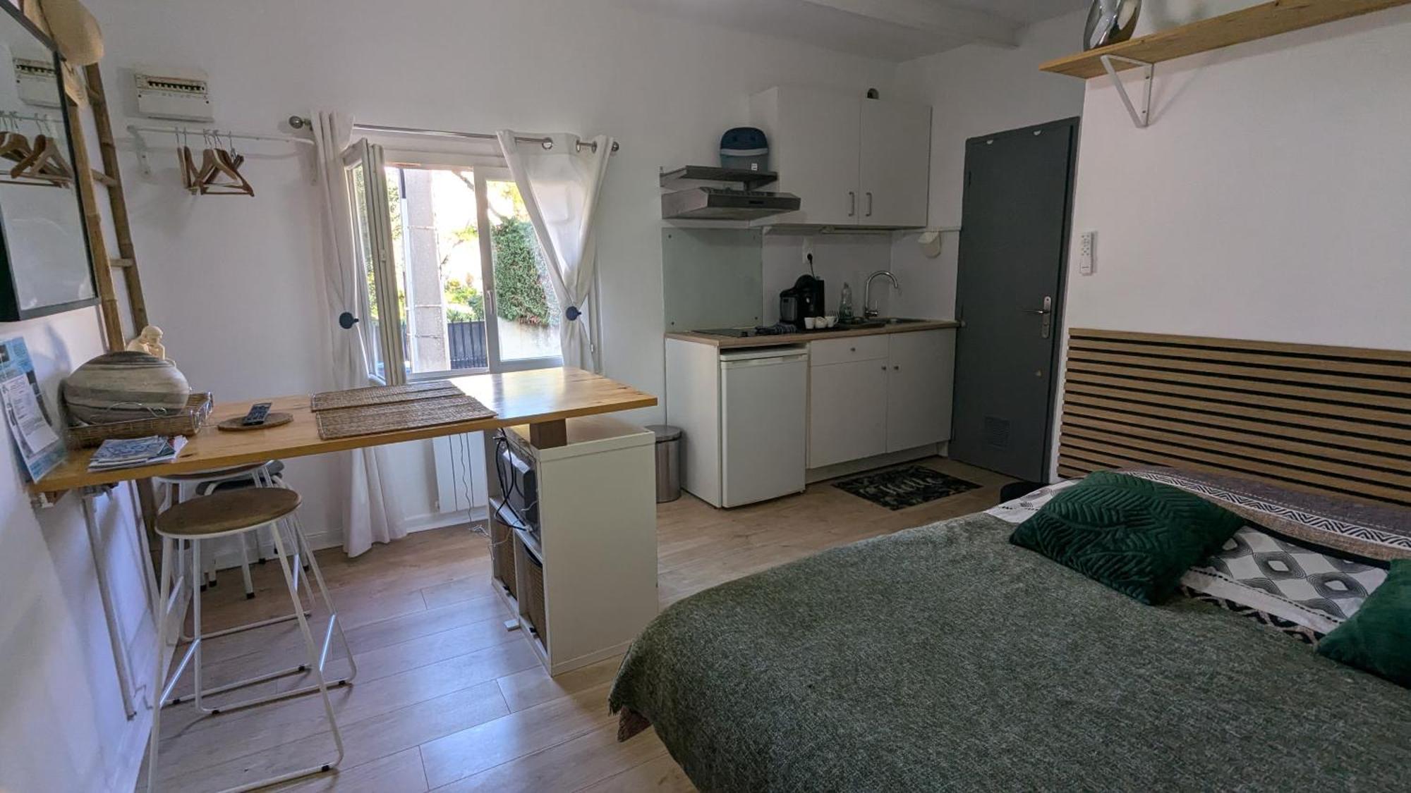 Studio Avec Parking Tout A Pied Et Calme Bandol Ngoại thất bức ảnh